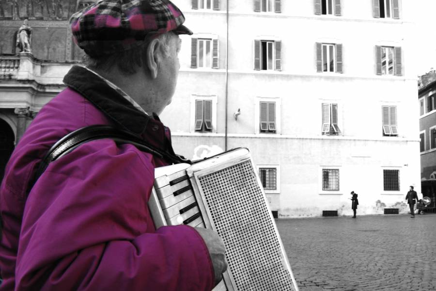 Giovanni - Musica nel vuoto